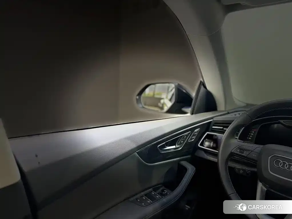 Audi Q8 id 4629593 из Китая 13