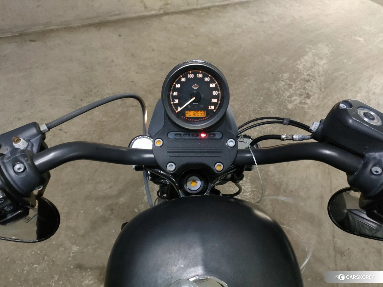 Harley-Davidson Sportster XL883N id 3946054 из Японии 6