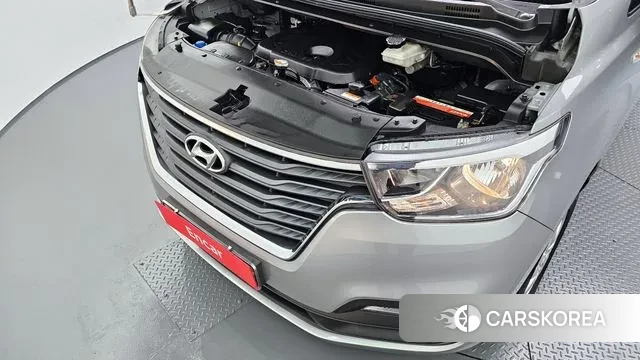 Hyundai The New Grand Starex id 3076493 из Кореи 16