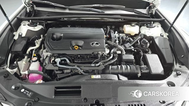 Lexus ES300h 7th generation id 4630862 из Кореи 29