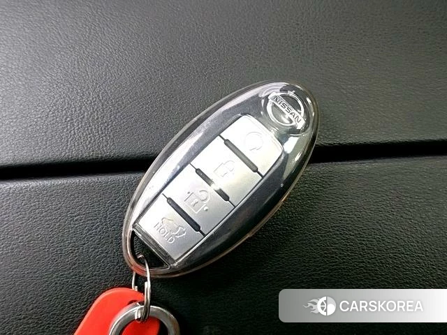 Nissan Qijun id 4208810 из Китая 16