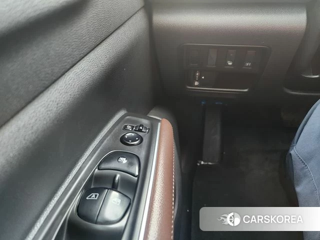 Renault Korea (Samsung) The New QM6 id 4947221 из Кореи 10
