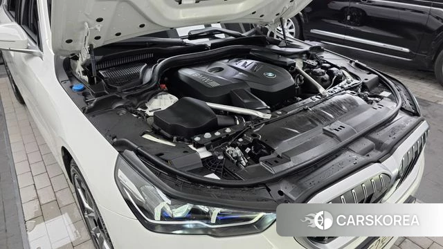 BMW 5 Series (G60) id 4719868 из Кореи 31