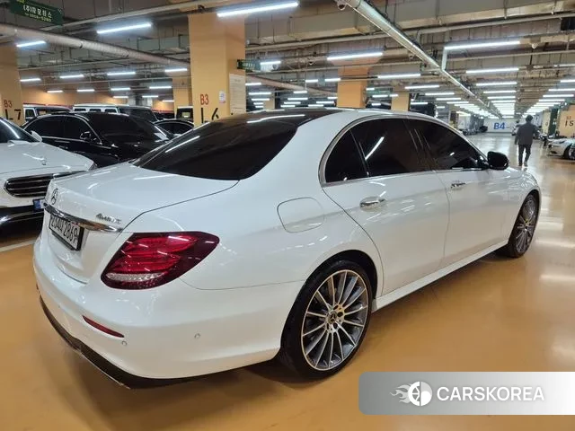 Mercedes-Benz E-Class W213 id 3385758 из Кореи 16