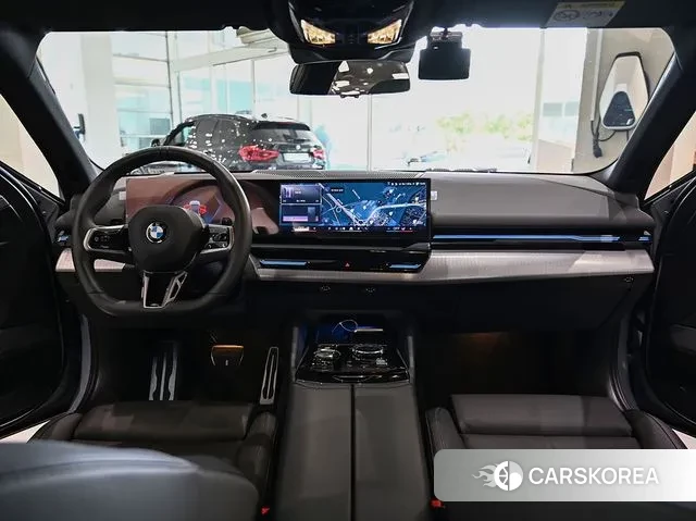 BMW 5 Series (G60) id 3020833 из Кореи 16