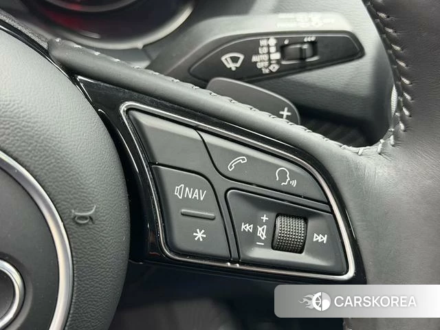 Audi Q2L id 4263298 из Китая 19
