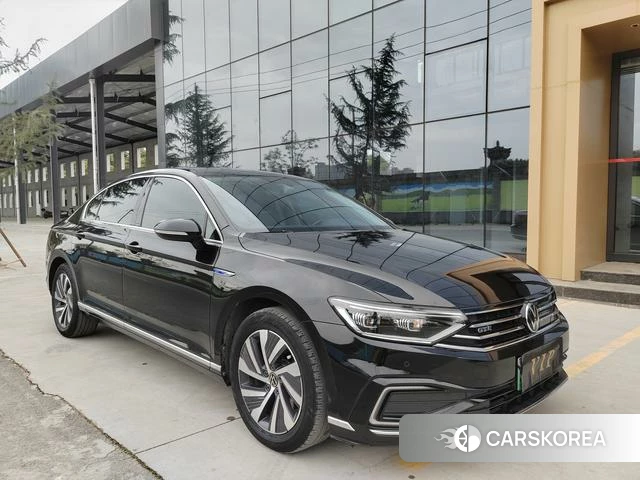 Volkswagen Magotan PHEV 2021 Черный из Китая, фото 6