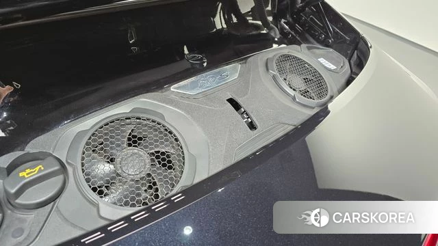 Porsche 911(992) id 4586431 из Кореи 16