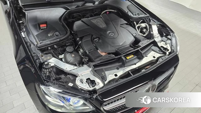 Mercedes-Benz E-Class W213 id 4713022 из Кореи 26