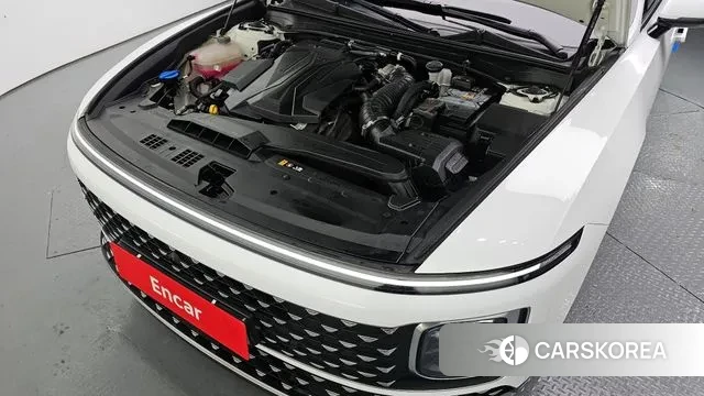 Hyundai Grandeur (GN7) id 3674879 из Кореи 16