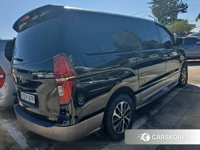 Hyundai The New Grand Starex id 4849519 из Кореи 16
