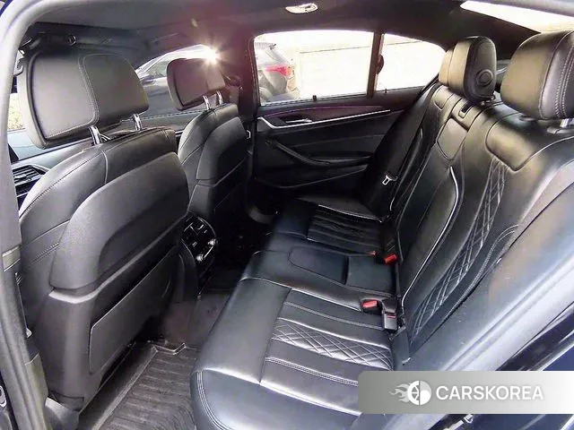 BMW 5 Series (G30) id 2991341 из Кореи 16