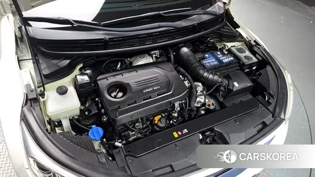 Kia Stonic id 3380416 из Кореи 16