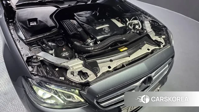 Mercedes-Benz E-Class W213 id 3698485 из Кореи 16