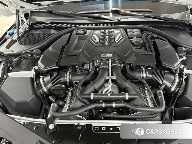 BMW M8 (G15) id 3347215 из Кореи 16