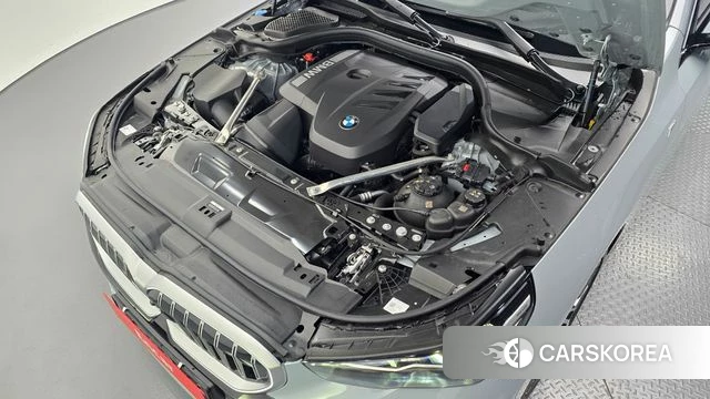BMW 5 Series (G60) id 4308058 из Кореи 28