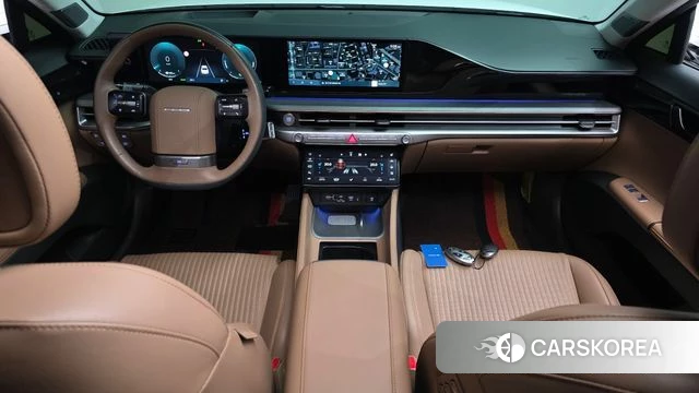 Hyundai Grandeur Hybrid (GN7) id 4488701 из Кореи 32