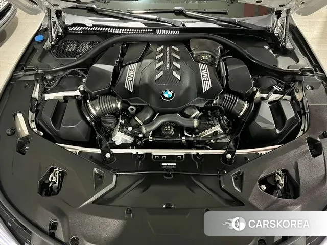 BMW 8 Series (G15) id 3262285 из Кореи 16