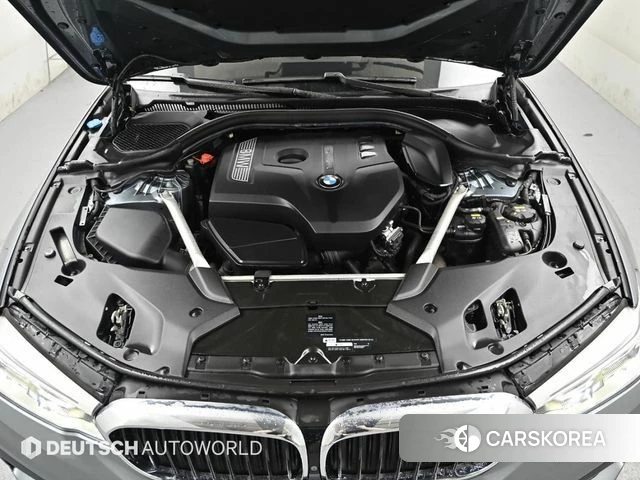 BMW 5 Series (G30) id 3917212 из Кореи 16