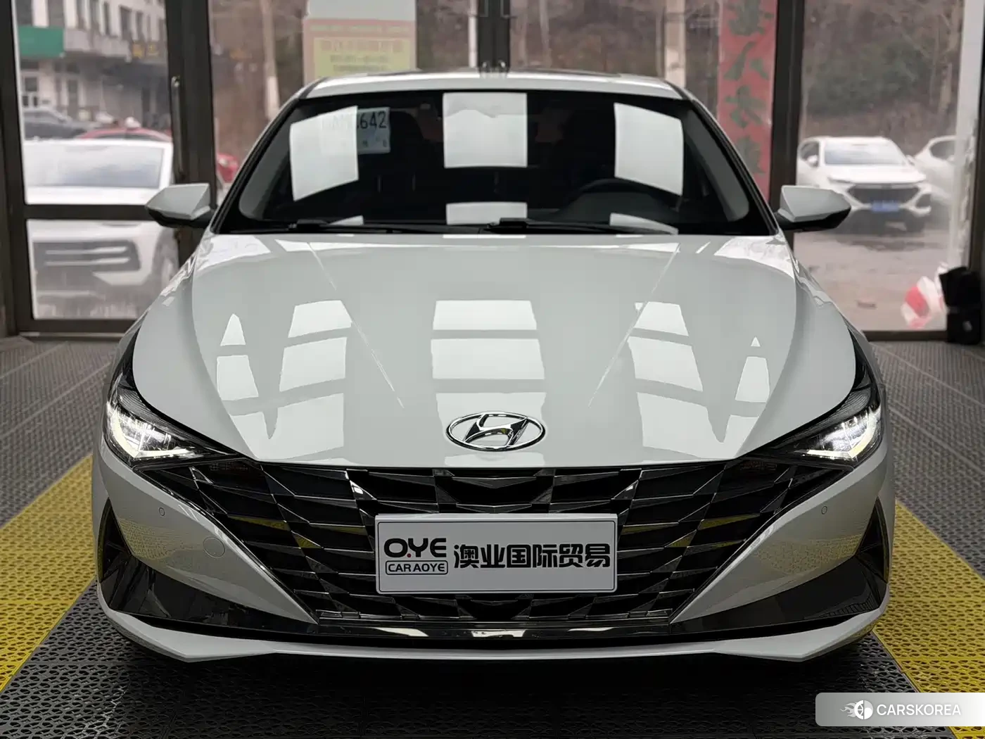 Hyundai Elantra id 4546064 из Китая 21