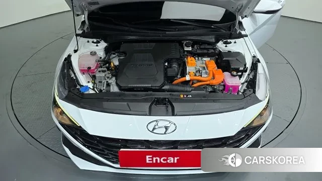 Hyundai Avante Hybrid (CN7) id 2931100 из Кореи 16