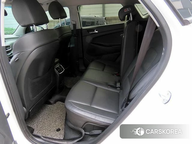 Hyundai All New Tucson id 4410891 из Кореи 16