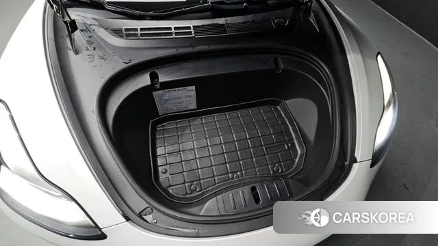 Tesla Model 3 id 3666133 из Кореи 16