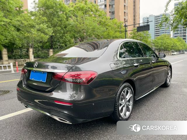 Mercedes-Benz E-class id 4272560 из Китая 15