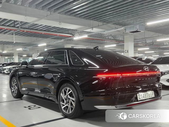 Hyundai Grandeur (GN7) id 4935333 из Кореи 16