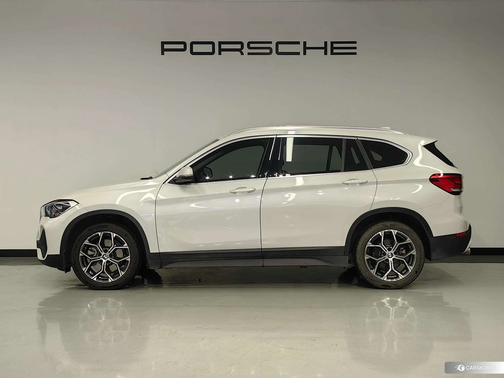 BMW X1 id 4510988 из Китая 8