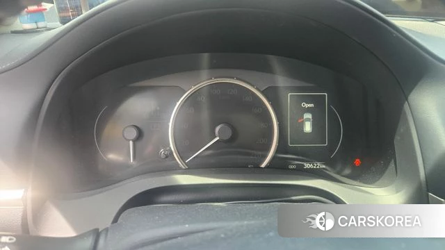 Lexus CT200h id 3942209 из Кореи 10