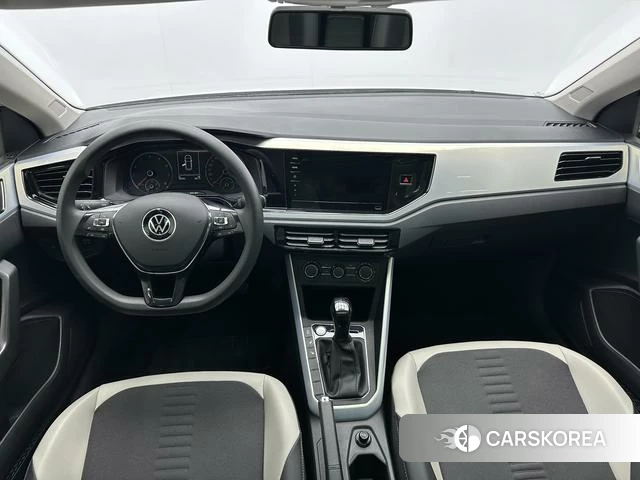 Volkswagen Polo id 4298034 из Китая 13