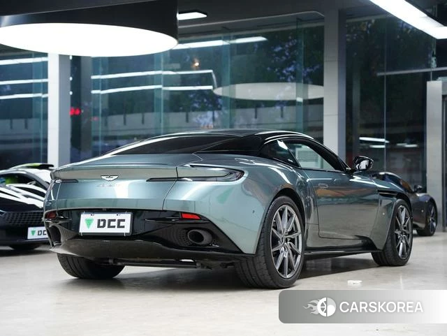 Aston Martin DB11 id 4239200 из Китая 40