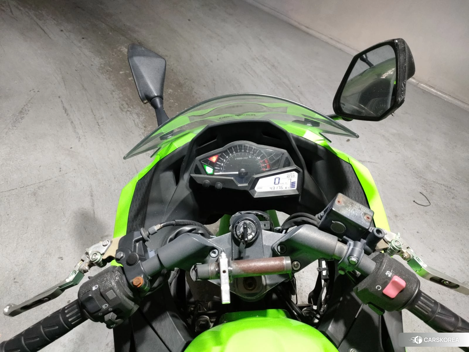 Kawasaki NINJA 250 id 3983550 из Японии 6