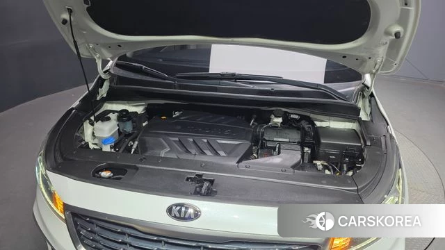 Kia The New Carnival id 4363180 из Кореи 32