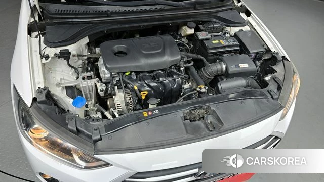 Hyundai Avante AD id 3867569 из Кореи 16