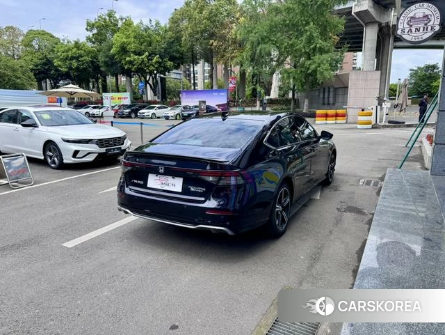 Honda Accord PHEV id 4336273 из Китая 16