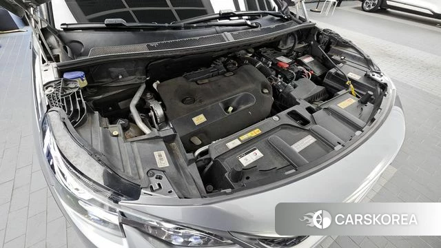 Peugeot 5008 second generation id 4865398 из Кореи 16