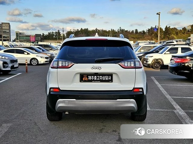 Jeep Cherokee (KL) id 4535938 из Кореи 16