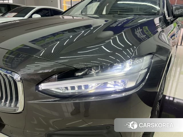 Volvo S90 id 3939437 из Китая 30