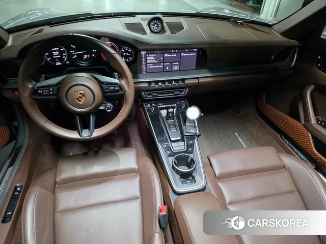 Porsche 911(992) id 4330824 из Кореи 10