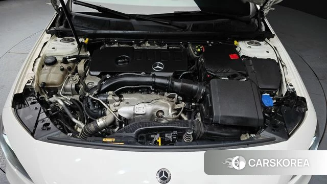 Mercedes-Benz A-Class W177 id 4651860 из Кореи 29