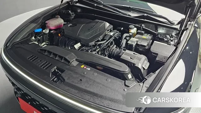 Hyundai Grandeur (GN7) id 3502890 из Кореи 16