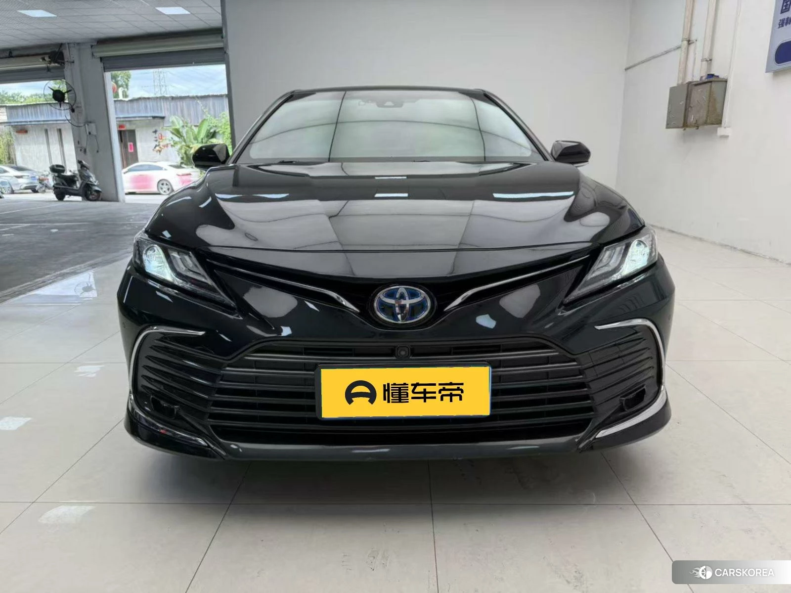 Toyota Camry 2021 Черный из Китая, фото 6