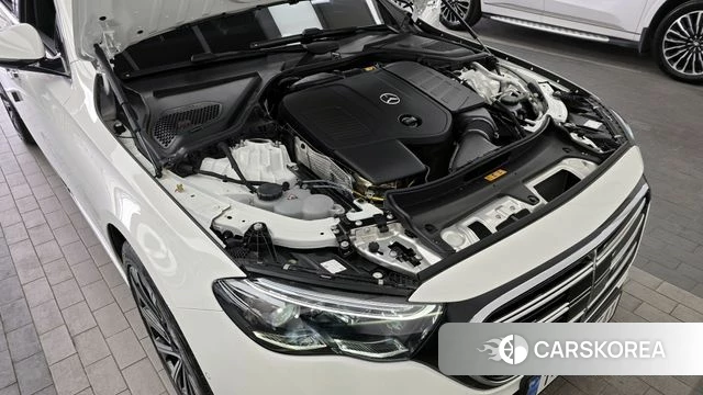 Mercedes-Benz E-Class W214 id 3863929 из Кореи 16