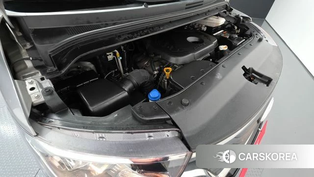 Hyundai The New Grand Starex id 4251212 из Кореи 26