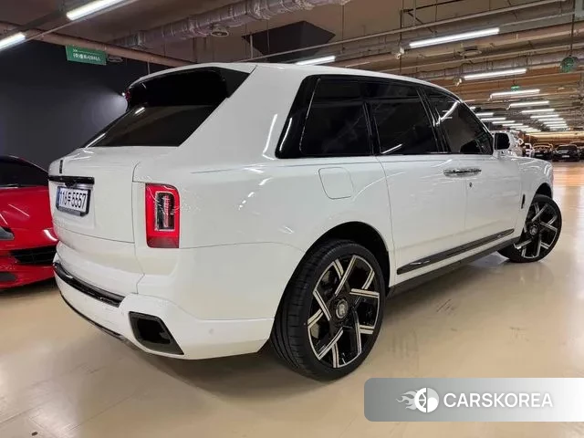 Rolls-Royce Cullinan id 3437751 из Кореи 16