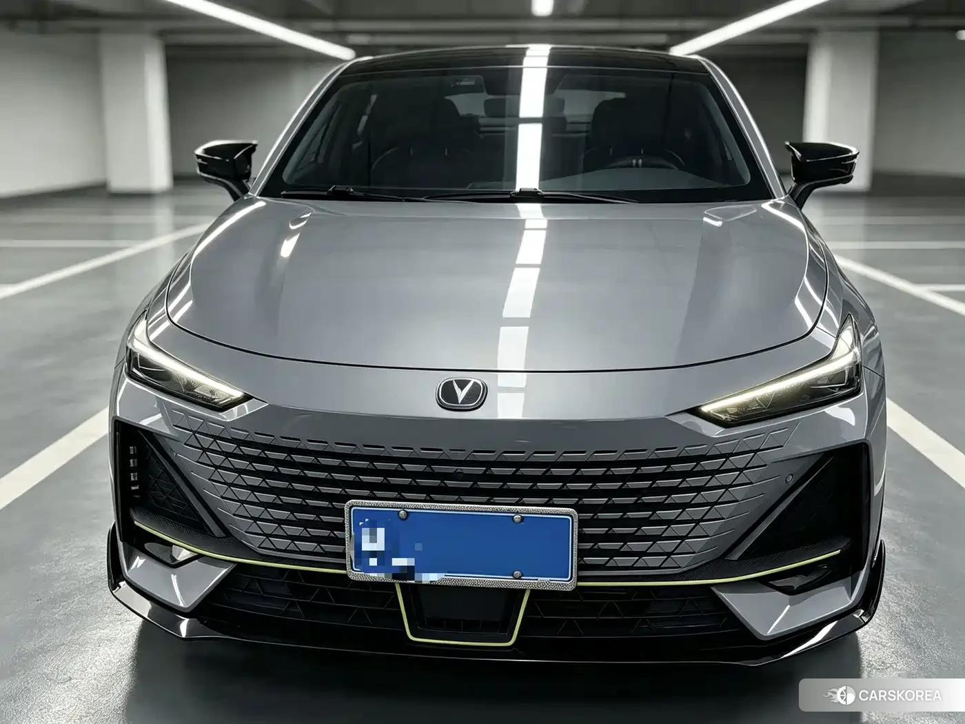 Chang'an UNI-V 2022 Silver/gray из Китая, фото 6