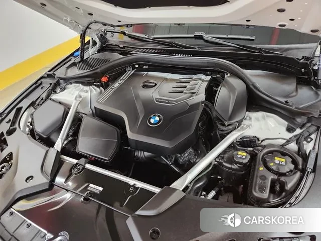 BMW 5 Series (G30) id 3694820 из Кореи 16