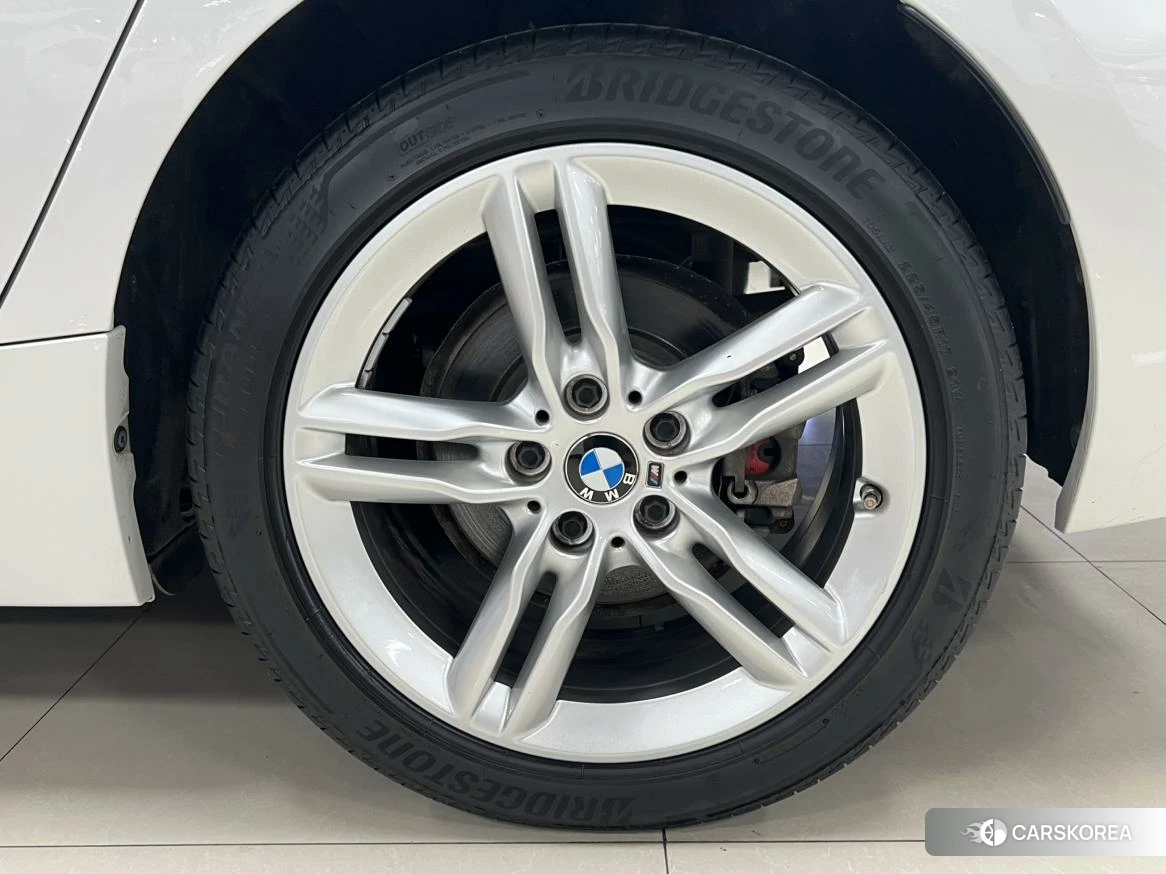 BMW 1 series id 4473549 из Китая 12
